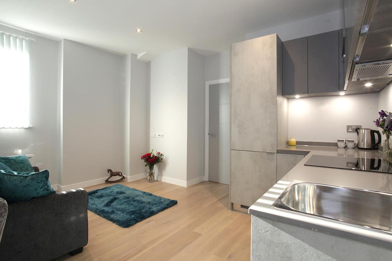 Foundry One Bedroom Apartments Close To Town Center Лутон Экстерьер фото